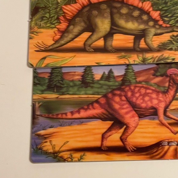 BRIARPATCH Dinosaurs Extinct?  Dinosaur Survival Board Game 2006 - Picture 6 of 9